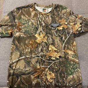 Real tree camo appalachian bouldering center tee